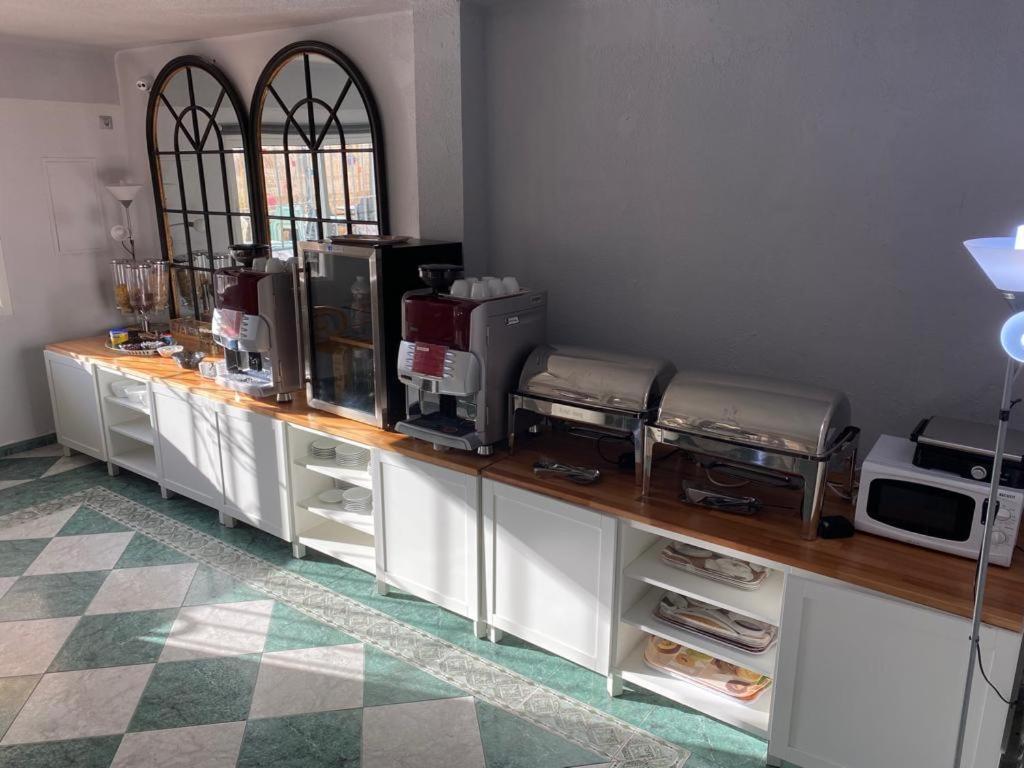 Hotel Agur Fuengirola Eksteriør bilde