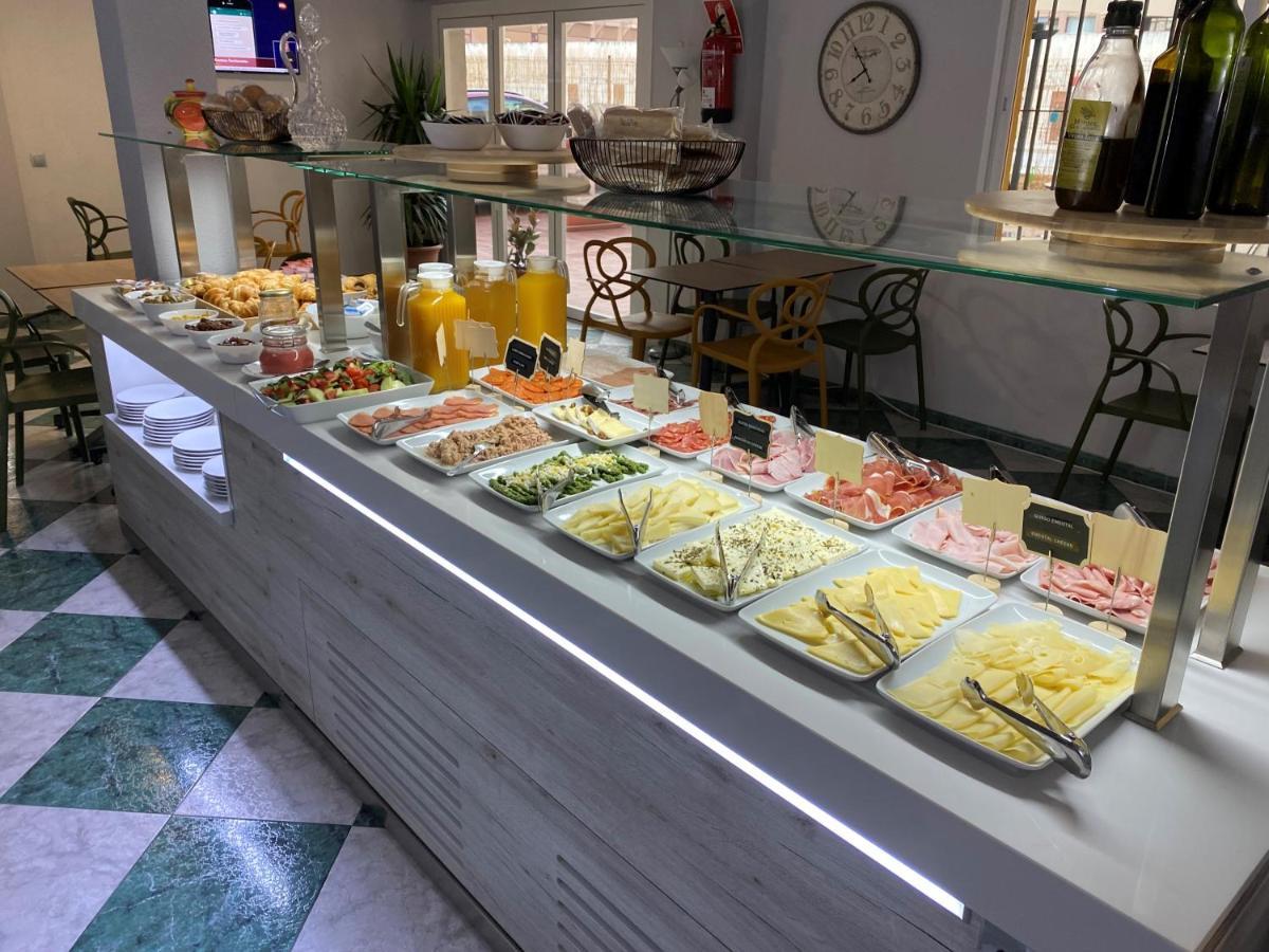 Hotel Agur Fuengirola Eksteriør bilde
